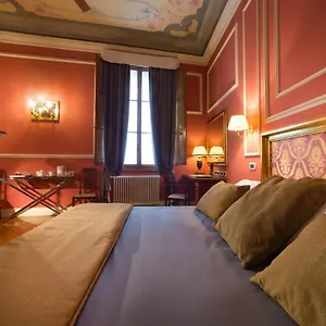 Bed & Breakfast Boutique Torre De' Conti
