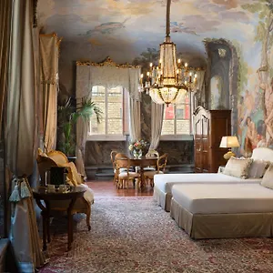 Bed and breakfast Piazza Pitti Palace - Residenza D'epoca