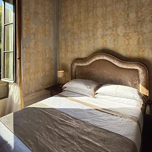 Apartahotel Numa Palazzo San Niccolo